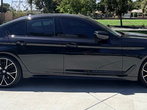 Used 2022 BMW 540i w/ M Sport Package RWD image 8