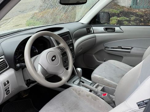 Used 2012 Subaru Forester 2.5X w/ Alloy Wheel Pkg image 9