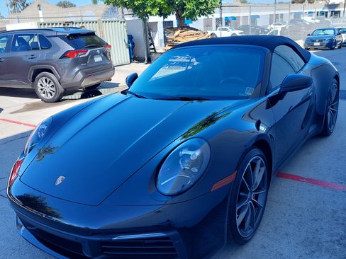 Used 2020 Porsche 911 Carrera S image 1