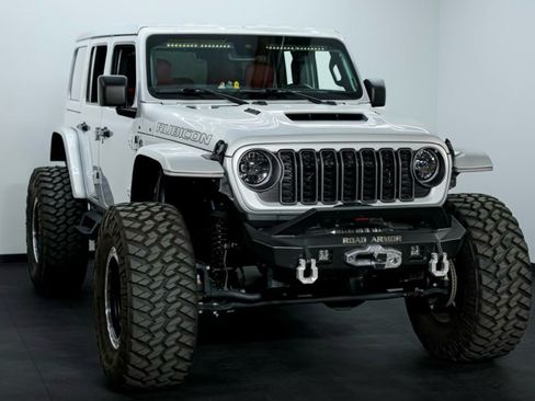 Used 2024 Jeep Wrangler Unlimited Rubicon 392 image 12