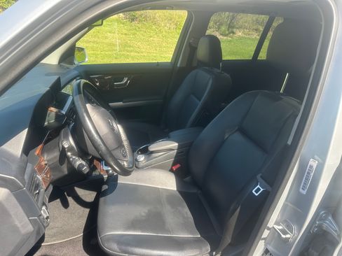 Used 2012 Mercedes-Benz GLK 350 4MATIC image 9