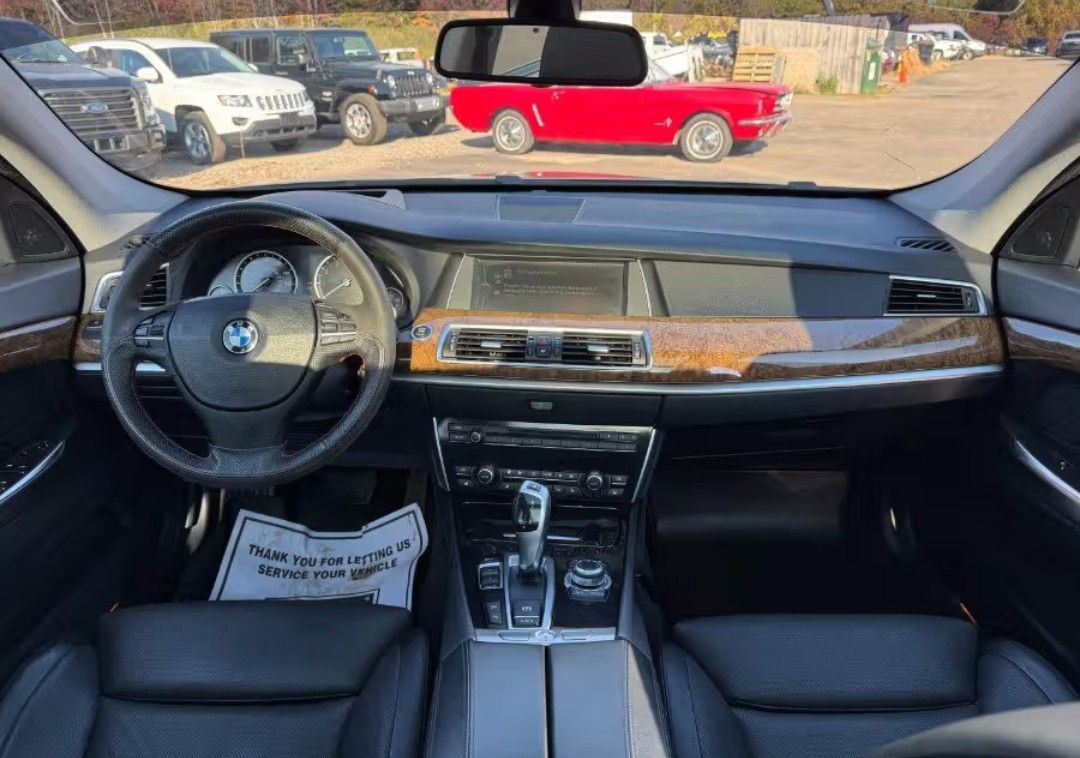 Used 2011 BMW 550i Gran Turismo xDrive AWD/4WD image 10