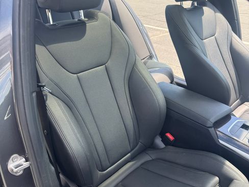 Used 2020 BMW 330i Sedan RWD image 12