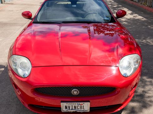 Used 2008 Jaguar XK Convertible RWD image 2