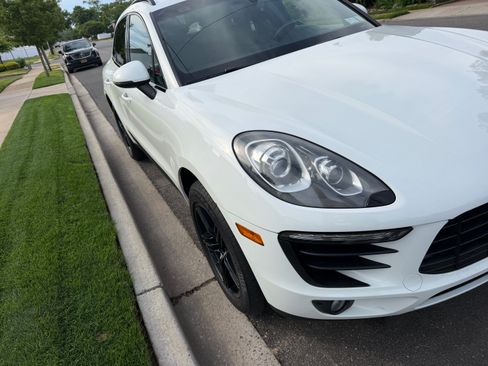 Used 2015 Porsche Macan S AWD/4WD image 23