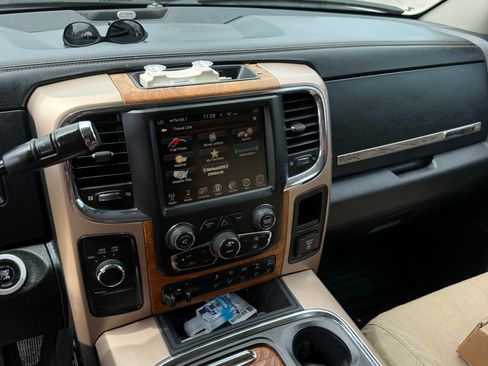 Used 2016 RAM 3500 Laramie Longhorn AWD/4WD image 11