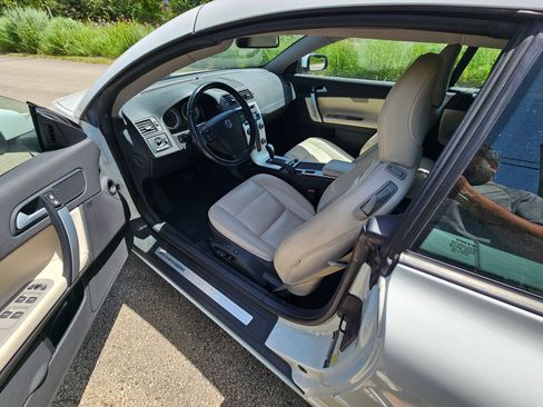 Used 2013 Volvo C70 T5 FWD image 14