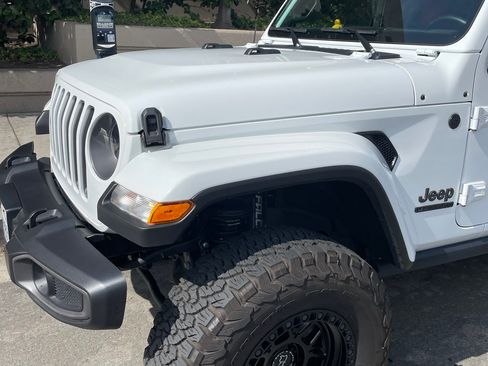 Used 2021 Jeep Wrangler Unlimited Sport image 13