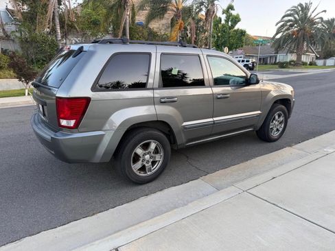 Used 2007 Jeep Grand Cherokee Laredo w/ Sun/Sound Group RWD image 11