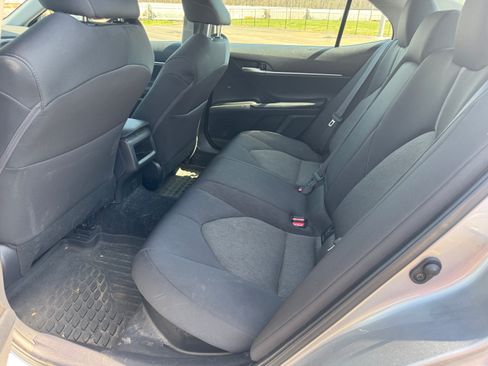 Used 2024 Toyota Camry LE image 6