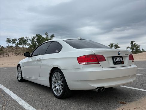 Used 2010 BMW 328i Coupe RWD image 5