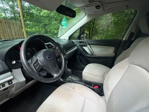 Used 2015 Subaru Forester 2.5i Premium w/ Popular Package #2 AWD/4WD image 12