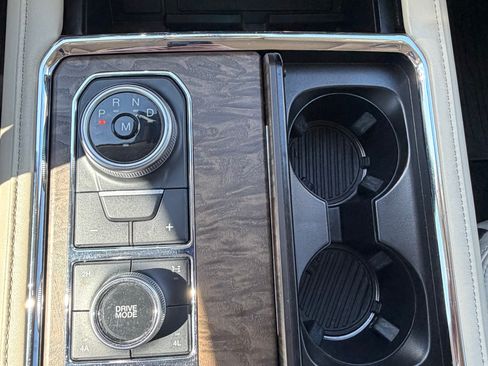 Used 2020 Ford Expedition Max Platinum AWD/4WD image 22