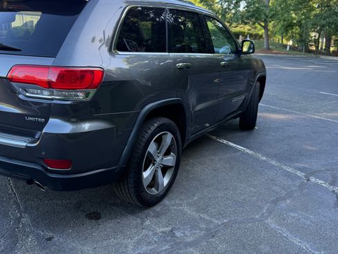 Used 2014 Jeep Grand Cherokee Limited AWD/4WD image 4