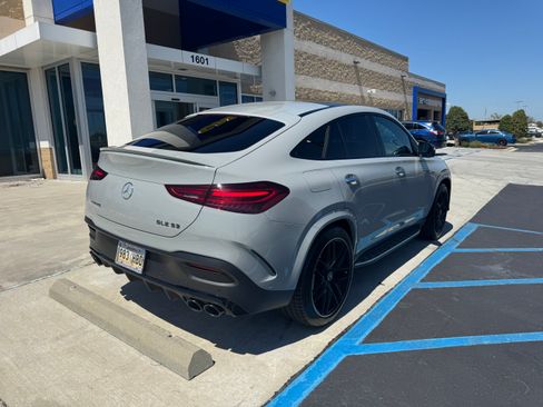 Used 2024 Mercedes-Benz GLE 53 AMG 4MATIC Coupe image 4