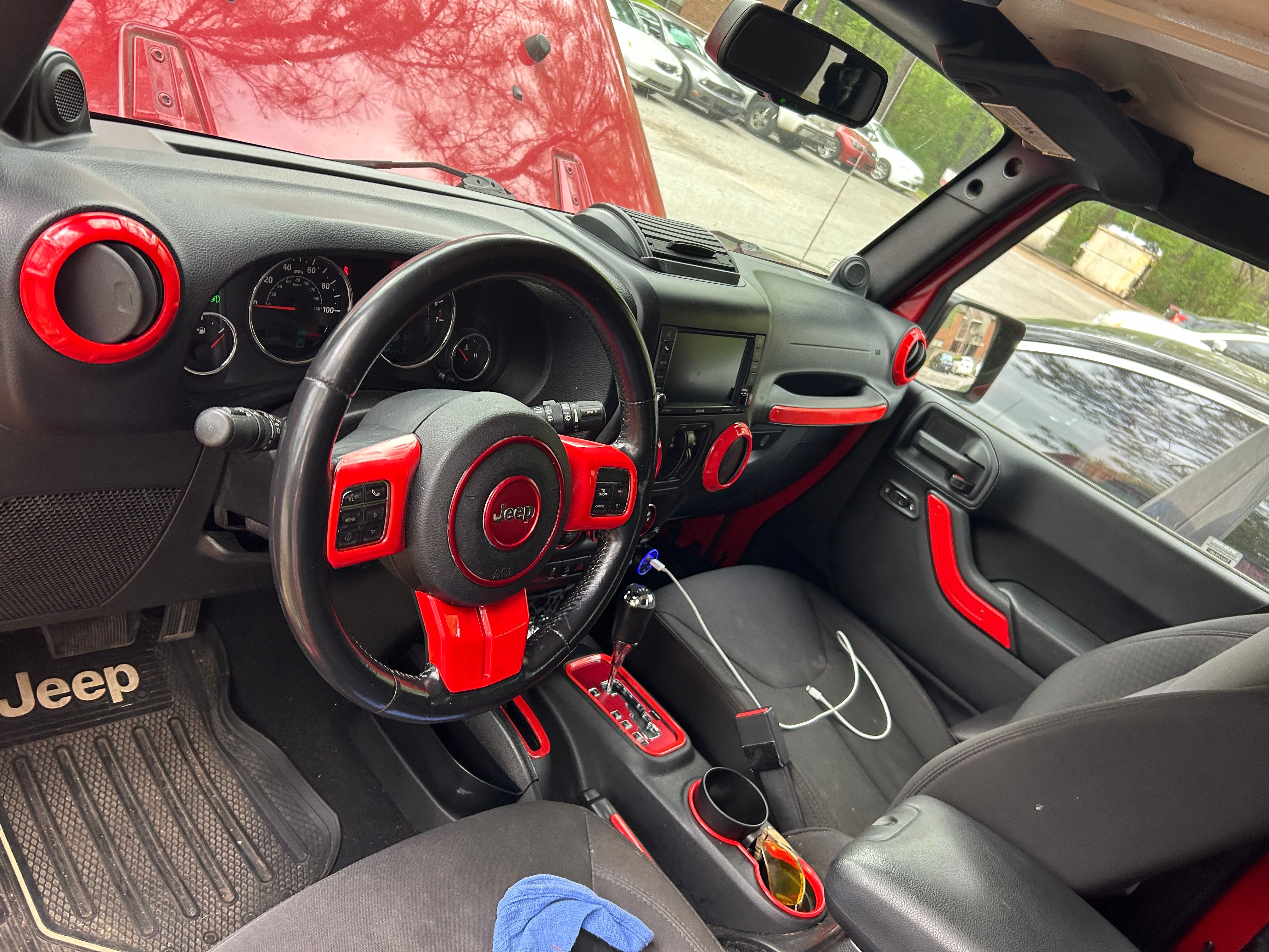 Used 2014 Jeep Wrangler Unlimited Sport w/ Quick Order Package 24S AWD/4WD image 13