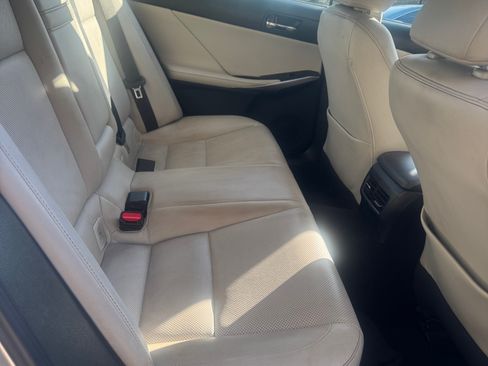 Used 2014 Lexus IS 250 image 1