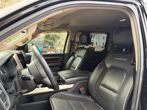 Used 2020 RAM 1500 Laramie image 14