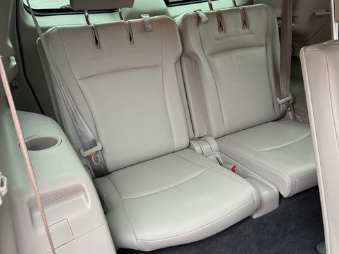 Used 2012 Toyota Highlander Limited image 15