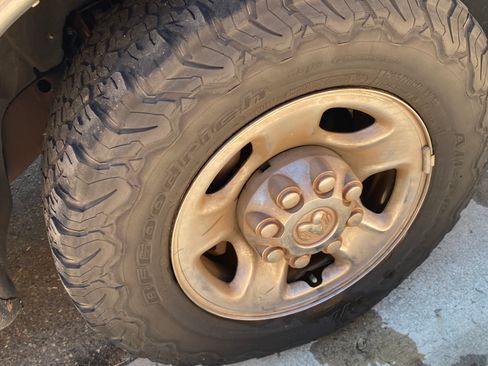 Used 2004 Dodge Ram 2500 Truck SLT w/ Trailer Tow Group image 11