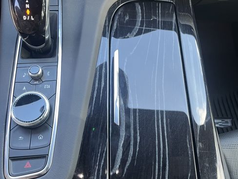 Used 2023 Cadillac Escalade Sport w/ LPO, ONYX Package AWD/4WD image 17