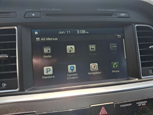 Used 2015 Hyundai Sonata Sport 2.0T w/ Option Group 07 image 18