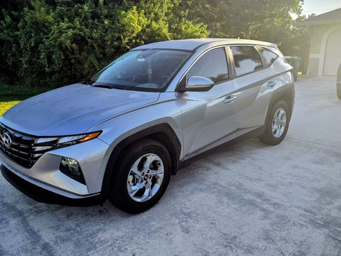 Used 2022 Hyundai Tucson SE image 16