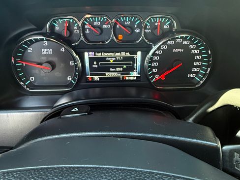 Used 2014 Chevrolet Silverado 1500 LT w/ Trailering Package image 6