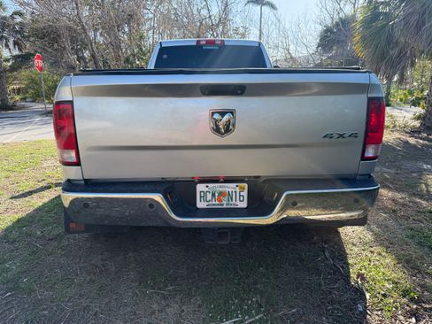 Used 2016 RAM 3500 Tradesman w/ Chrome Appearance Group image 29