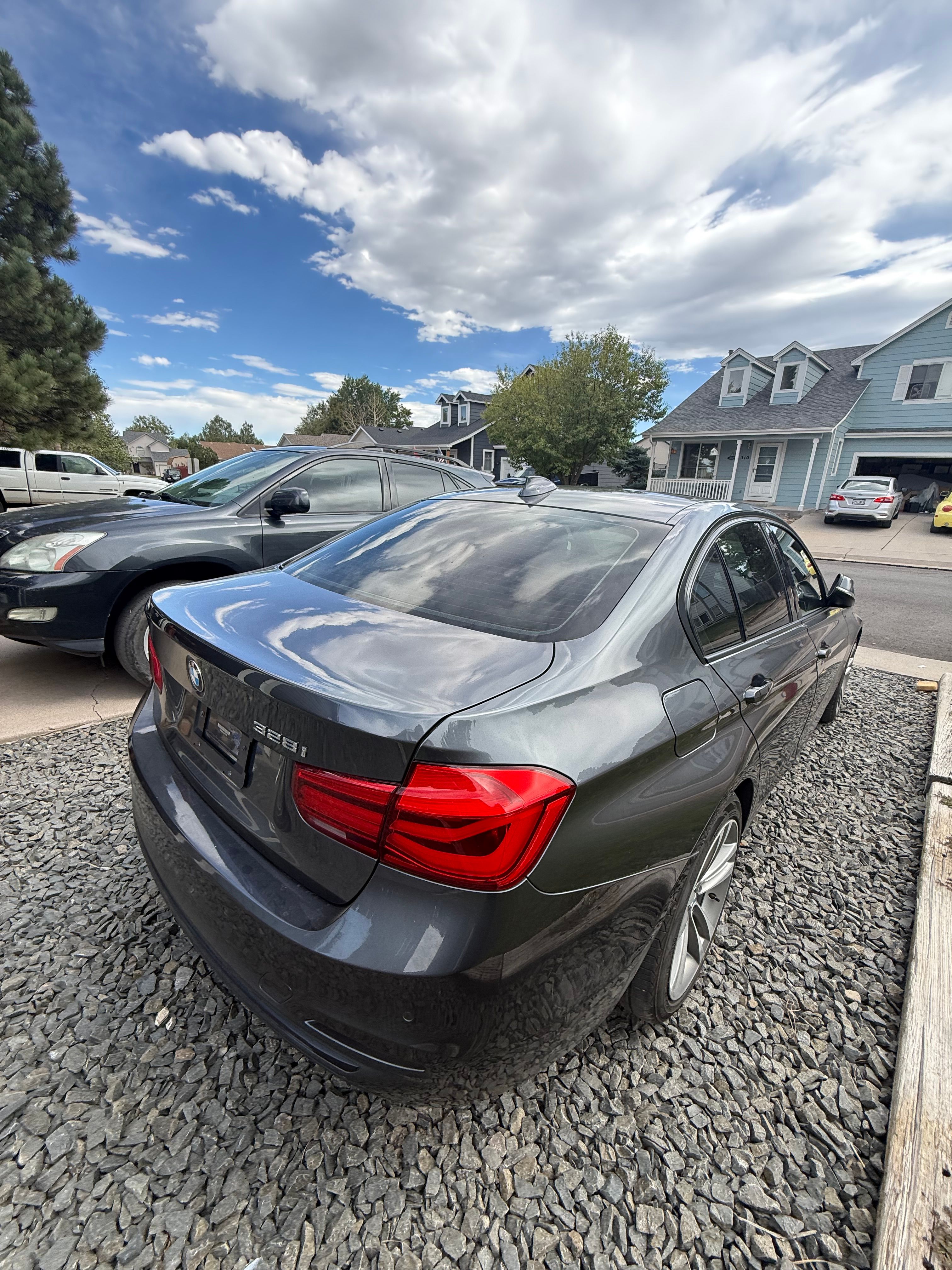 Used 2016 BMW 328i Sedan RWD image 8