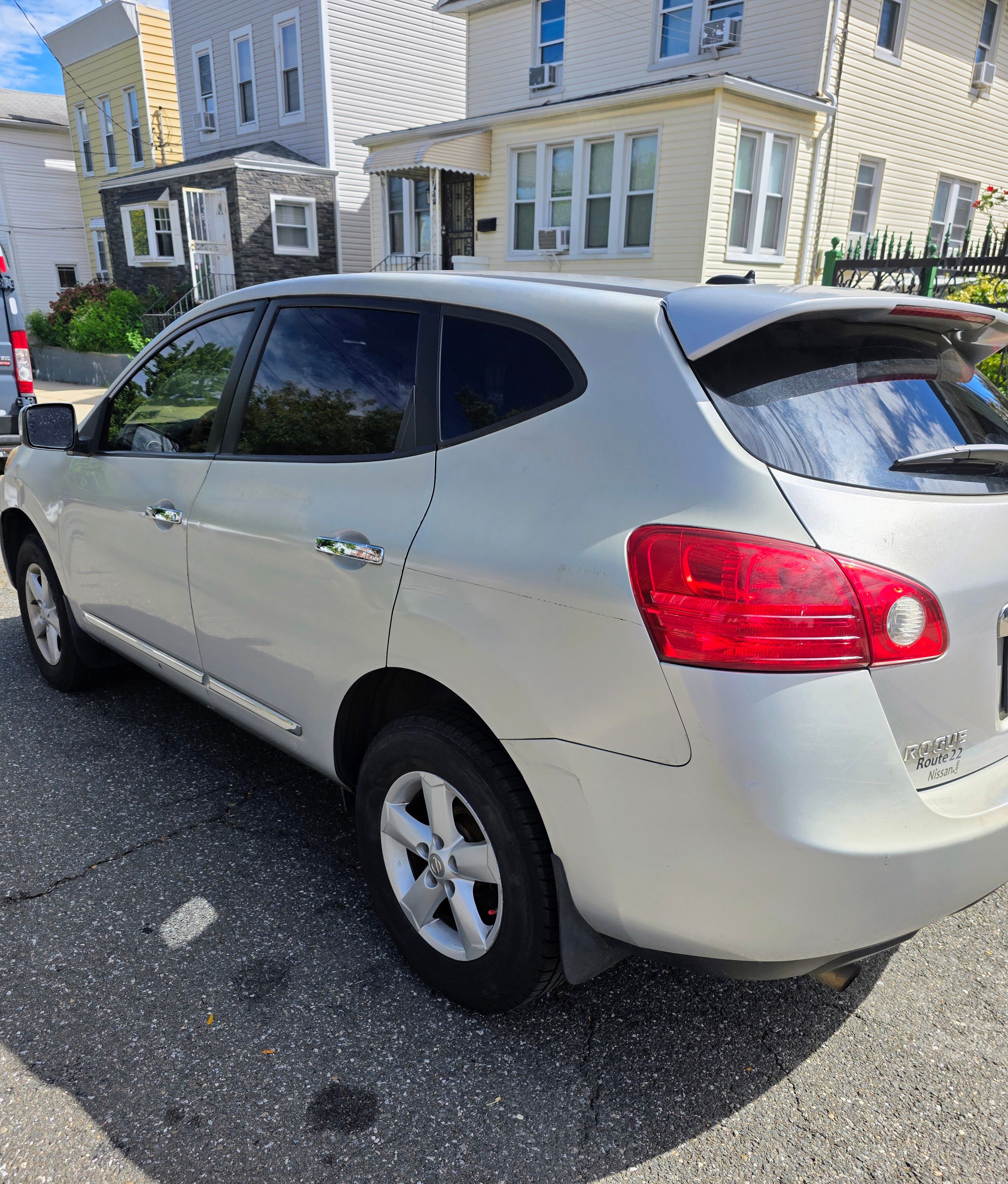 Used 2013 Nissan Rogue S w/ Special Edition Pkg AWD/4WD image 5
