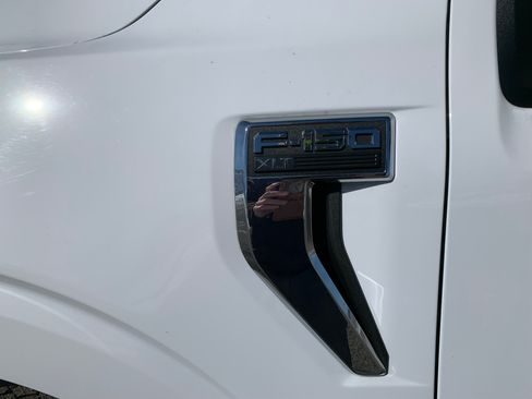 Used 2021 Ford F150 XLT w/ Max Trailer Tow Package image 9