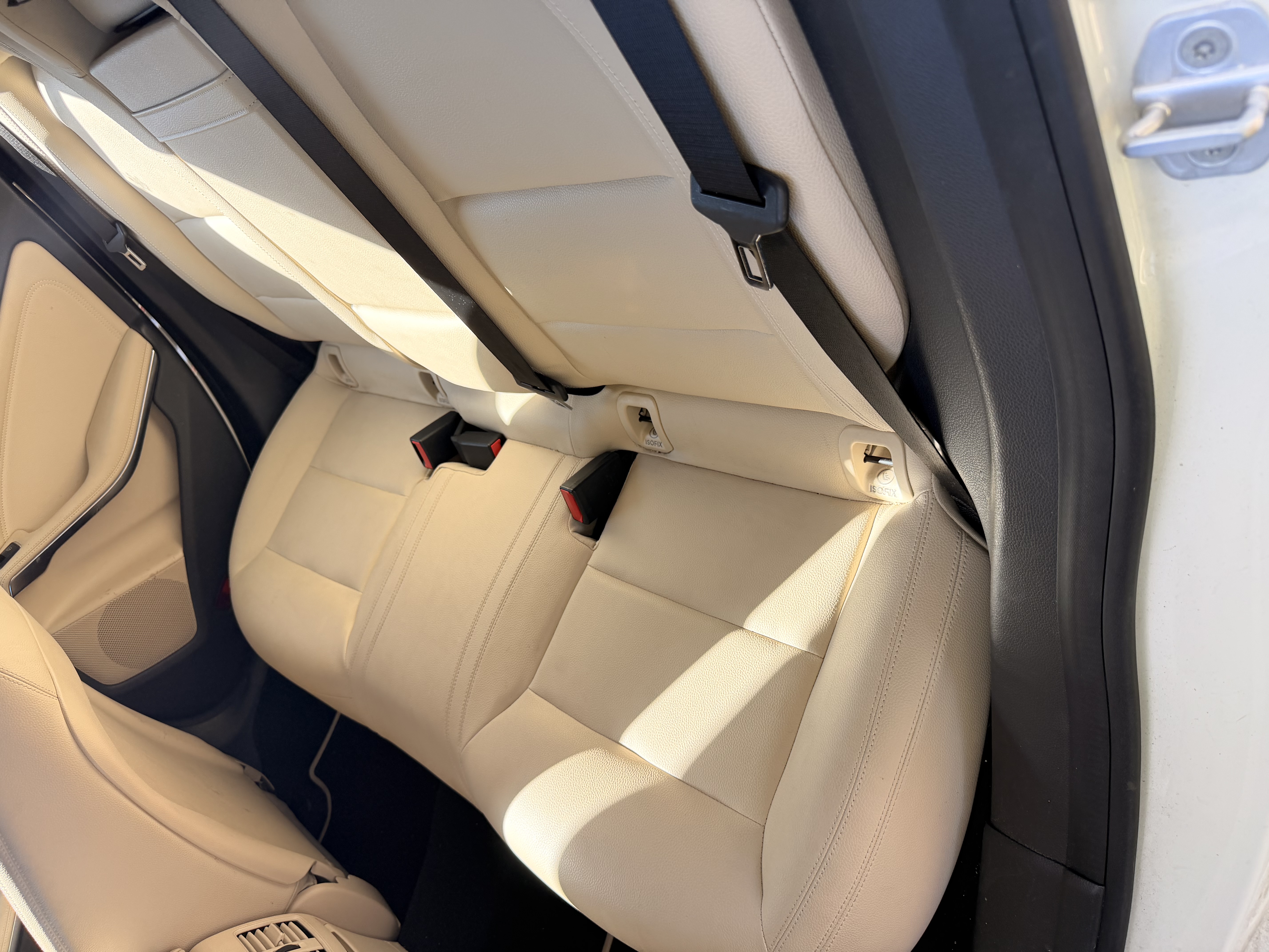 Used 2017 Mercedes-Benz CLA 250 image 2