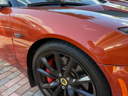 Used 2014 Lotus Evora S image 9