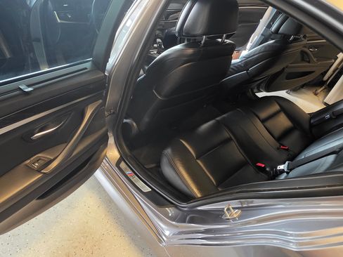 Used 2015 BMW 550i Sedan image 24