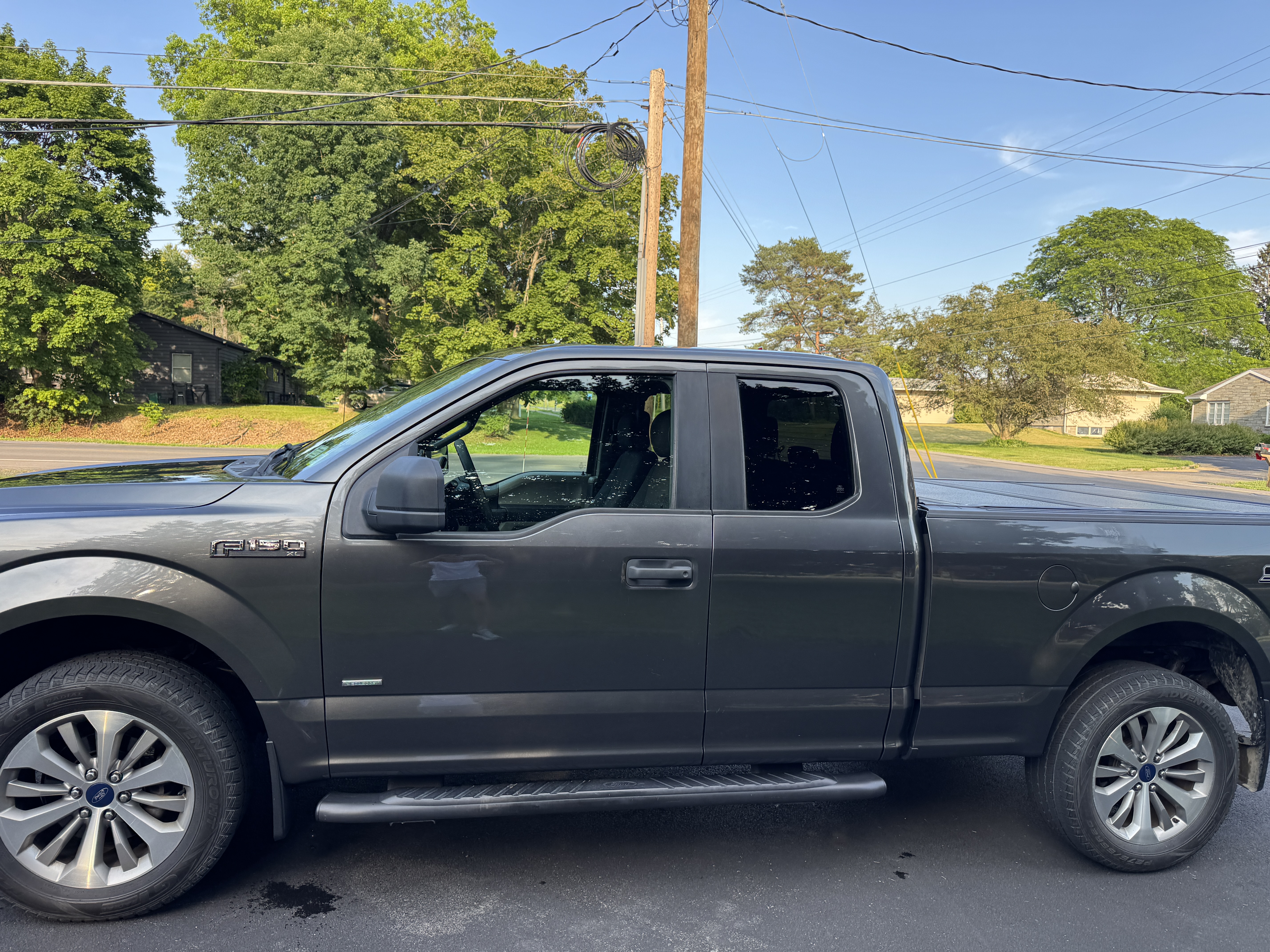 Used 2017 Ford F150 XL w/ Equipment Group 101A Mid AWD/4WD image 8