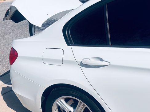 Used 2014 BMW 320i Sedan image 4