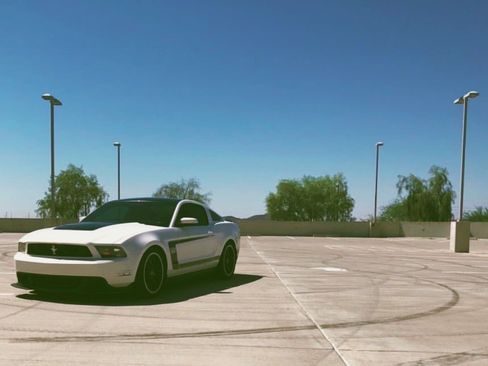 Used 2012 Ford Mustang Boss 302 w/ Boss 302 Accessory Pkg image 8