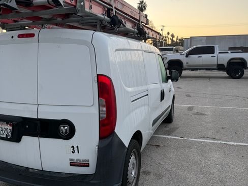 Used 2021 RAM ProMaster City Tradesman image 10