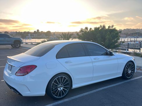Used 2018 Mercedes-Benz C 300 Sedan image 13