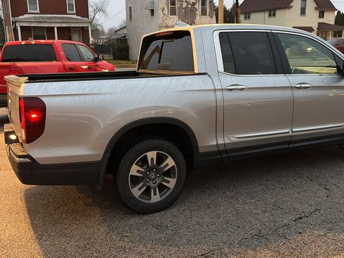 Used 2017 Honda Ridgeline RTL-E image 4