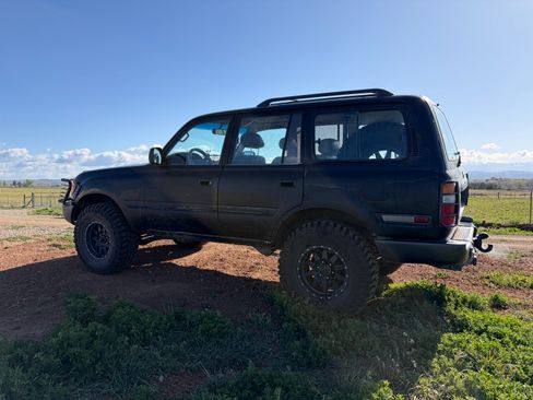 Used 1997 Toyota Land Cruiser AWD/4WD image 17