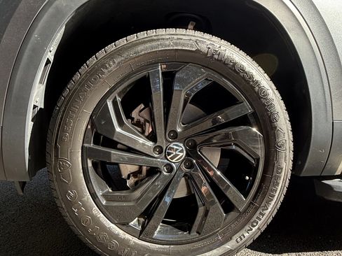 Used 2022 Volkswagen Atlas SE image 5