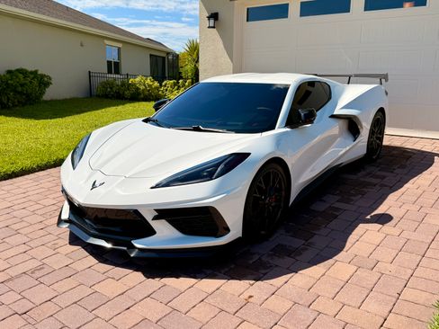 Used 2023 Chevrolet Corvette Stingray Preferred Cpe w/ 2LT RWD image 4