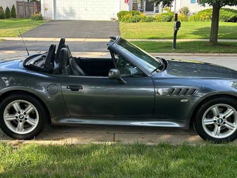 Used 2000 BMW Z3 2.5i RWD image 1