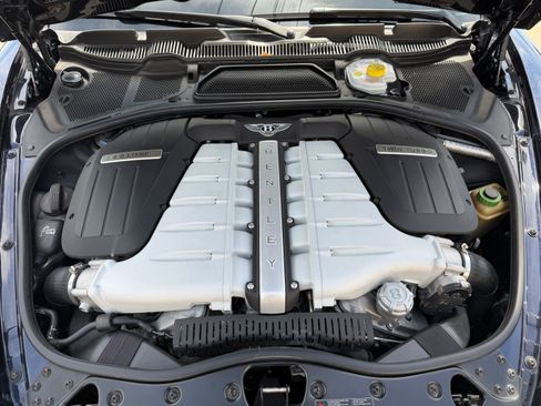 Used 2013 Bentley Flying Spur Flying Spur image 15