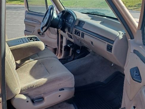 Used 1996 Ford F250 Long Bed image 10