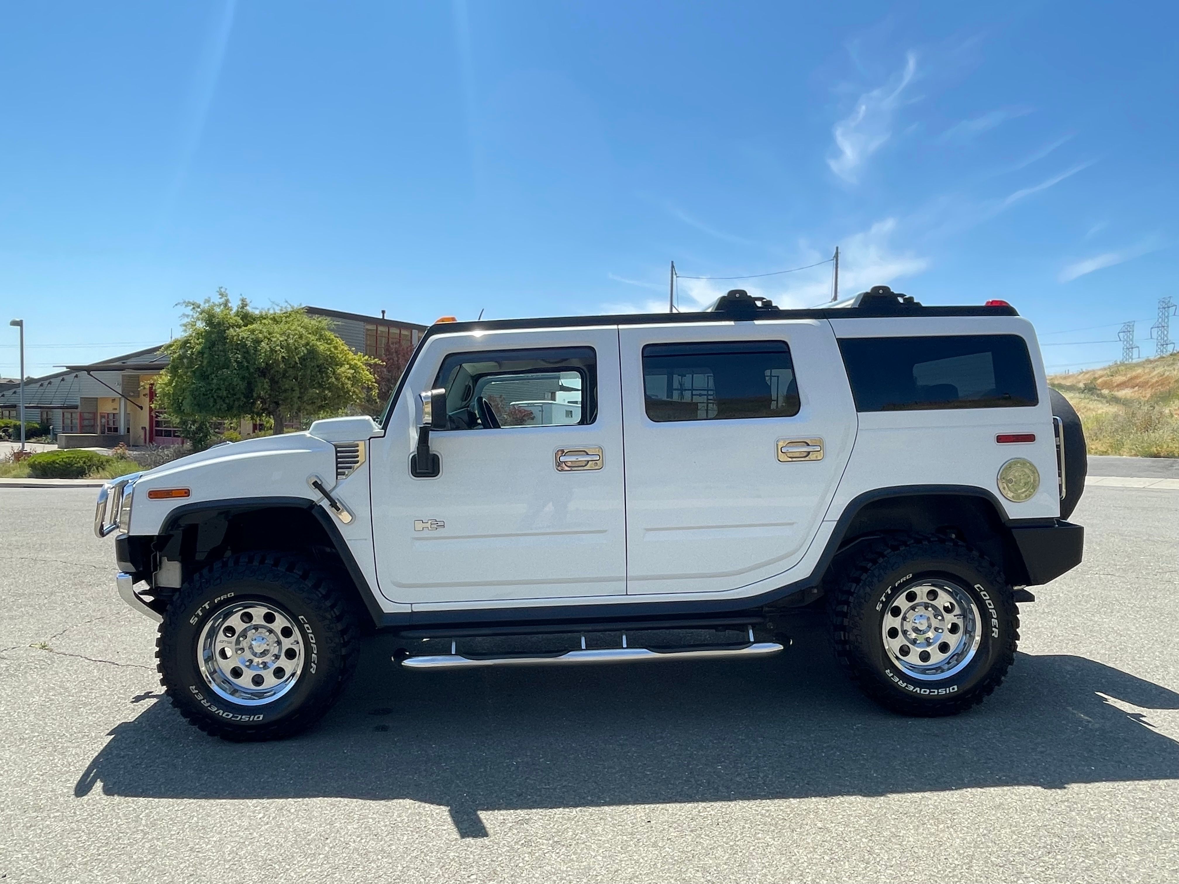 Used 2003 HUMMER H2 w/ Preferred Equipment Group AWD/4WD image 5