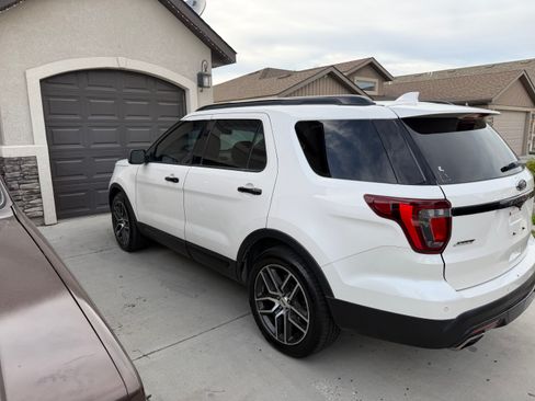 Used 2016 Ford Explorer Sport w/ Equipment Group 401A image 11