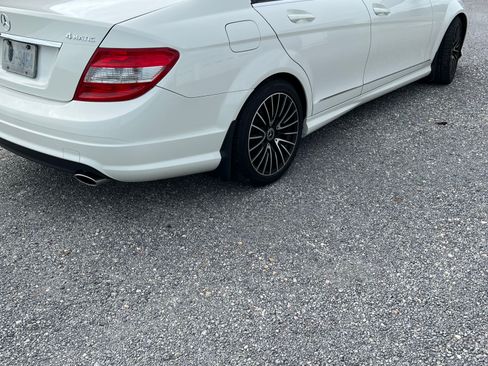 Used 2008 Mercedes-Benz C 300 4MATIC Sedan image 4